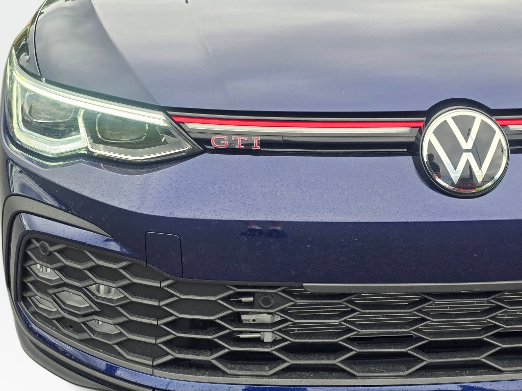 Used 2023 Volkswagen GTI SE FWD image 28