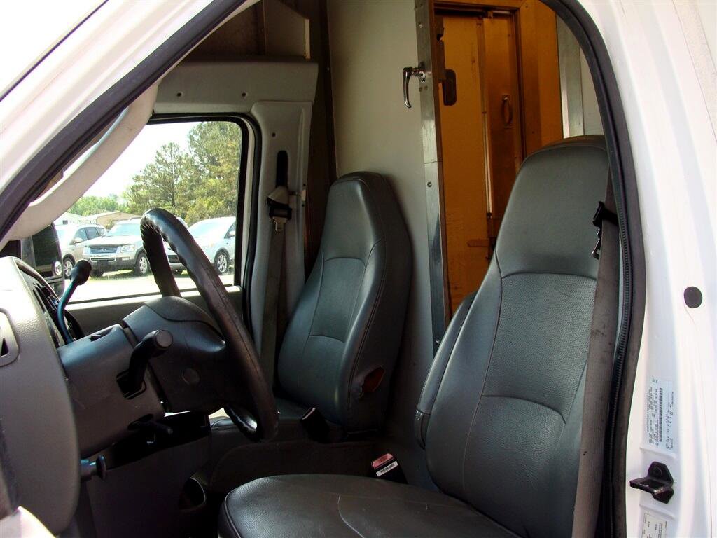 Used 2007 Ford E-450 and Econoline 450 image 11