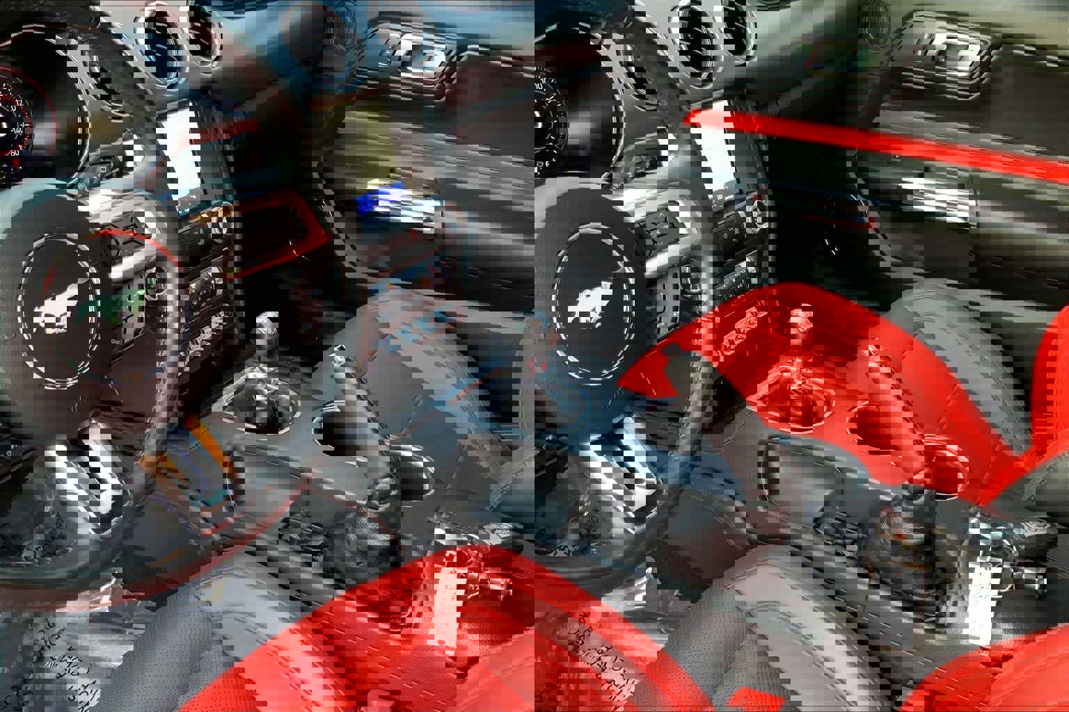 Used 2020 Ford Mustang Premium w/ Equipment Group 201A RWD image 15