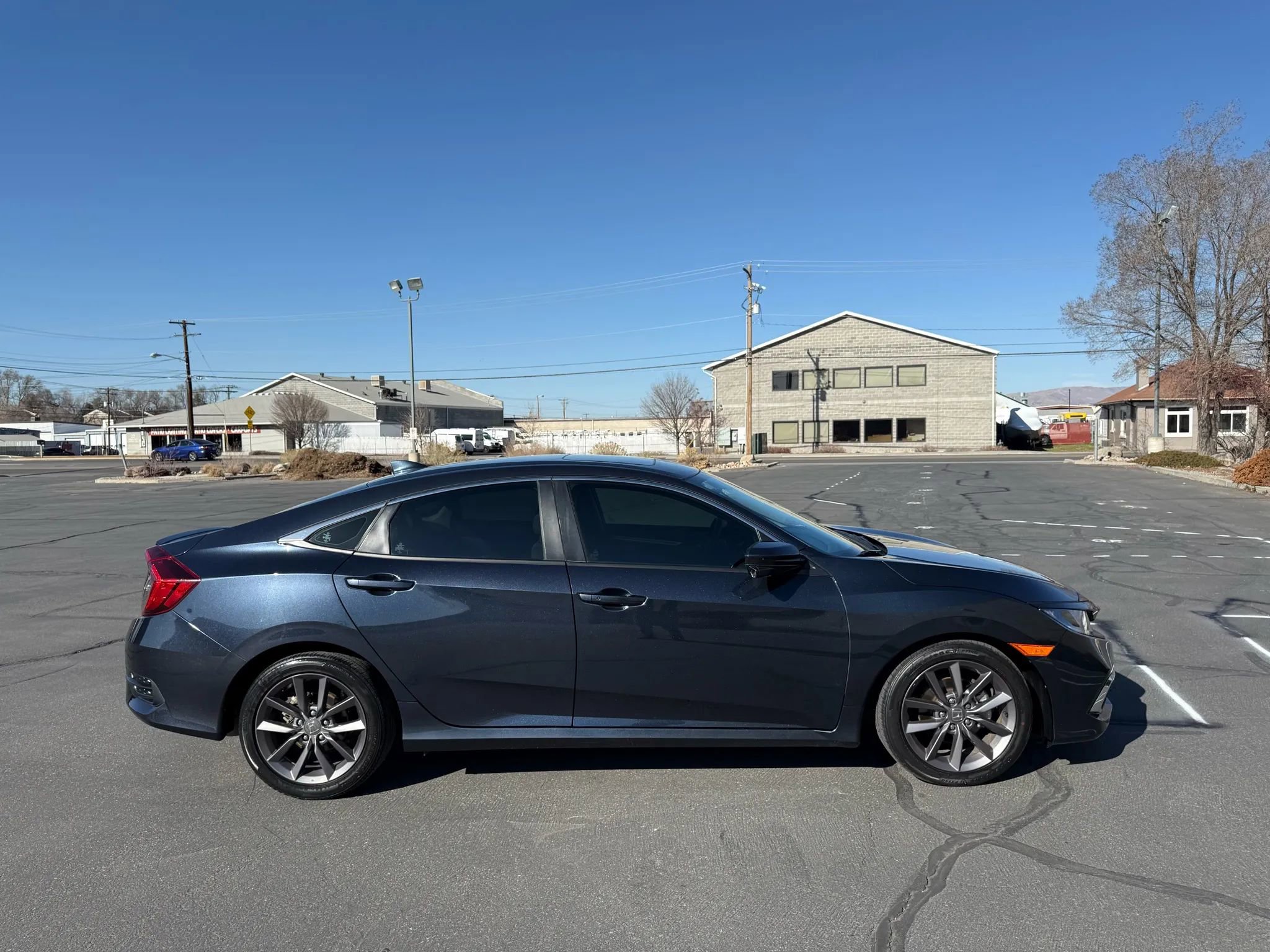 Used 2020 Honda Civic EX image 4