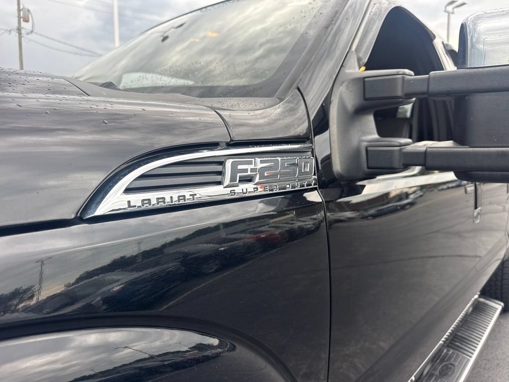 Used 2016 Ford F250 Lariat w/ Lariat Ultimate Package AWD/4WD image 23
