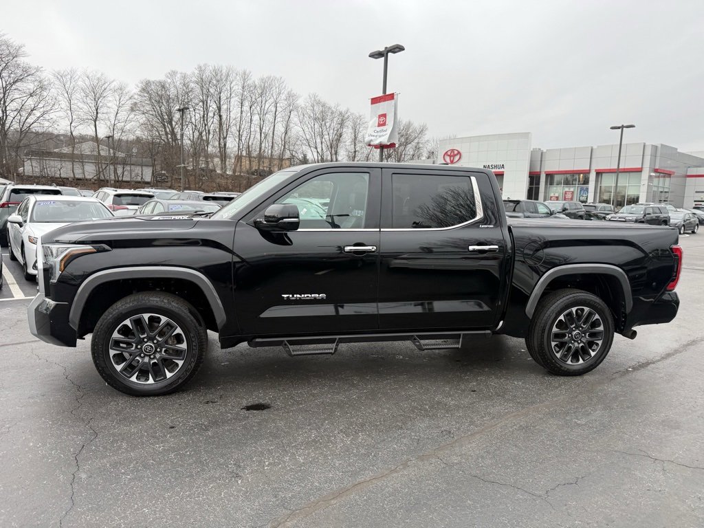 Used 2024 Toyota Tundra Limited image 3