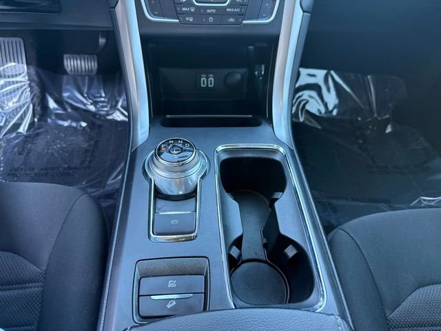 Used 2020 Ford Fusion SE image 25