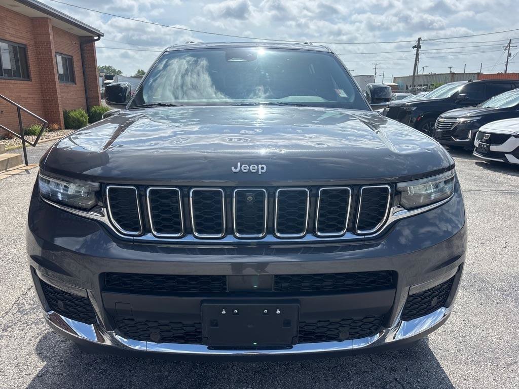 Used 2024 Jeep Grand Cherokee L Limited w/ Luxury Tech Group II AWD/4WD image 3