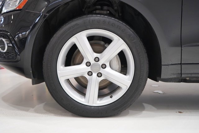 Used 2017 Audi Q5 2.0T Premium Plus w/ Technology Package image 10