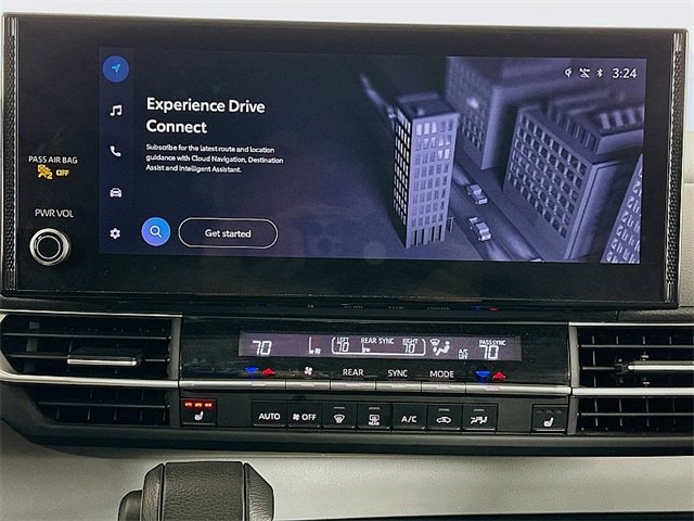 Used 2025 Toyota Sienna XLE image 15