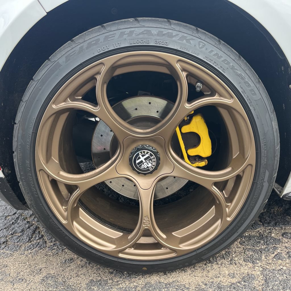 Used 2018 Alfa Romeo 4C Spider RWD image 6