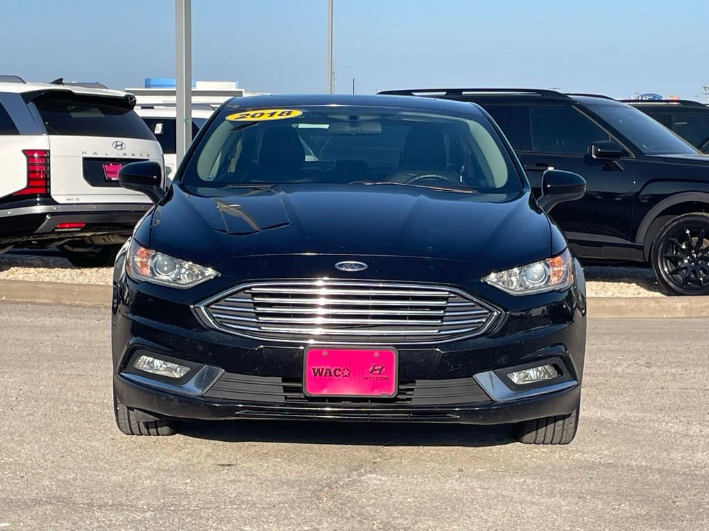 Used 2018 Ford Fusion SE w/ Equipment Group 601A image 9