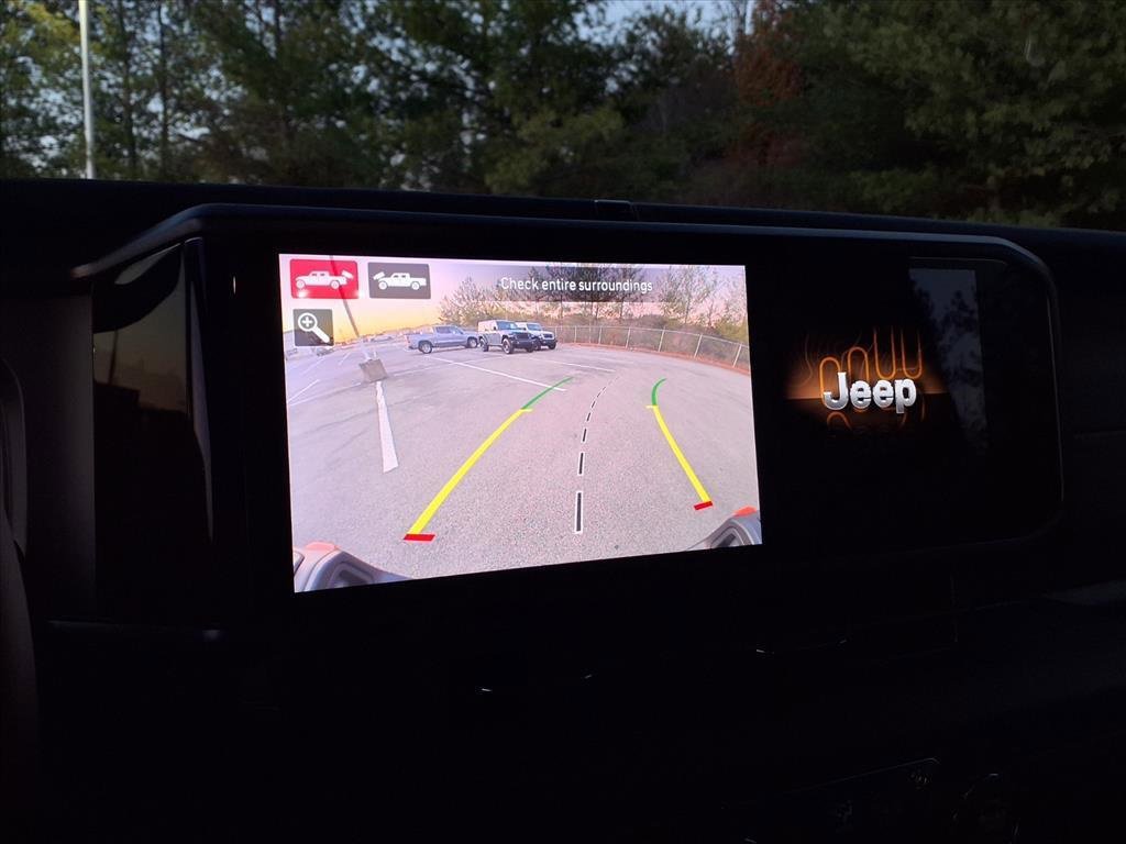 New 2026 Jeep Gladiator Mojave image 21