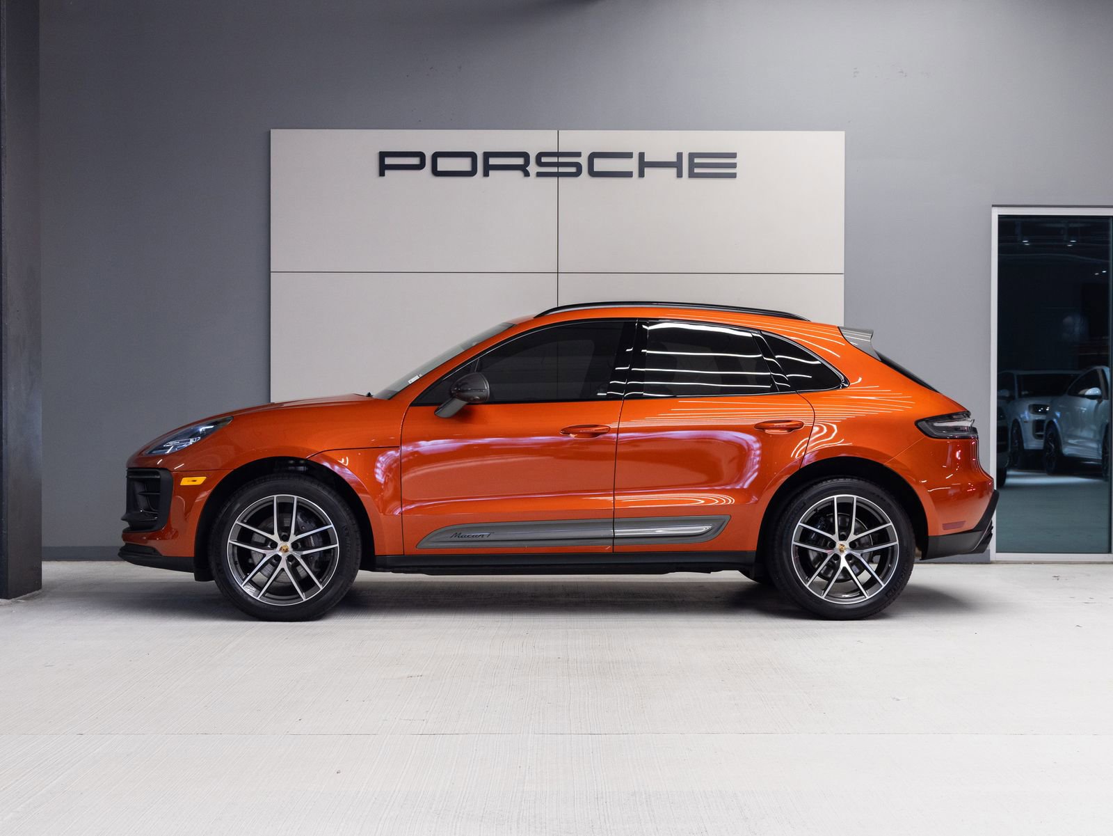 Certified 2024 Porsche Macan Turbo AWD/4WD image 2