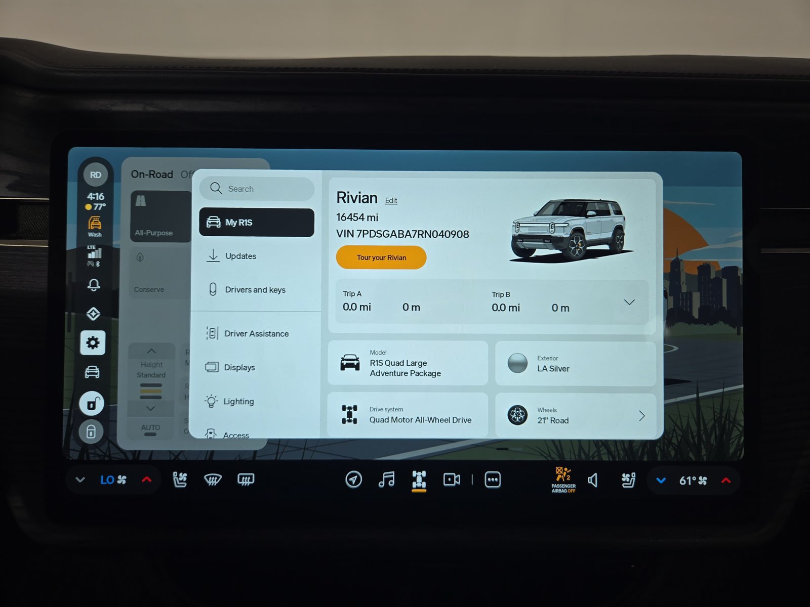 Used 2024 Rivian R1S Adventure Quad AWD/4WD image 29