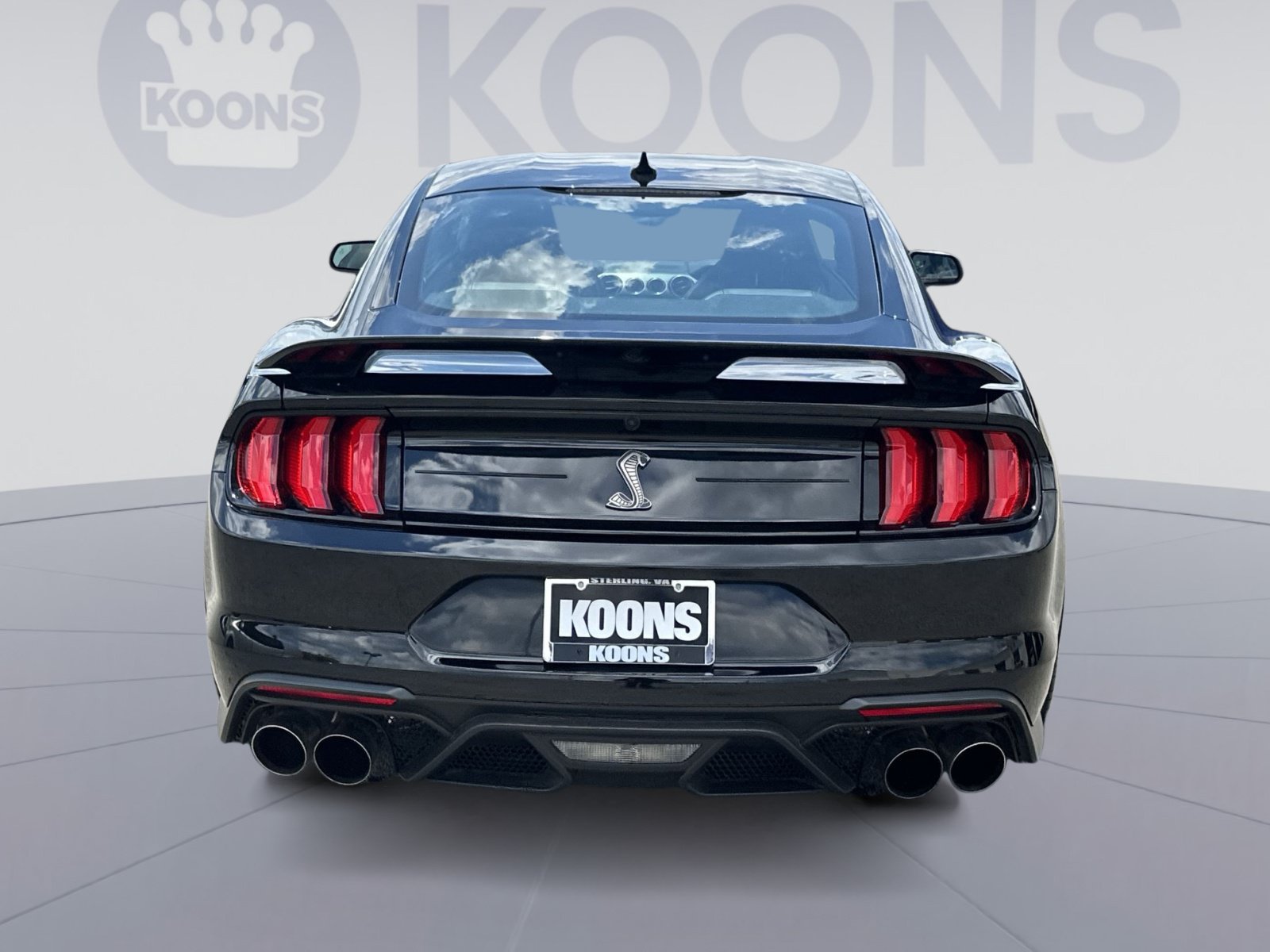 Used 2020 Ford Mustang Shelby GT500 w/ Technology Package RWD image 15