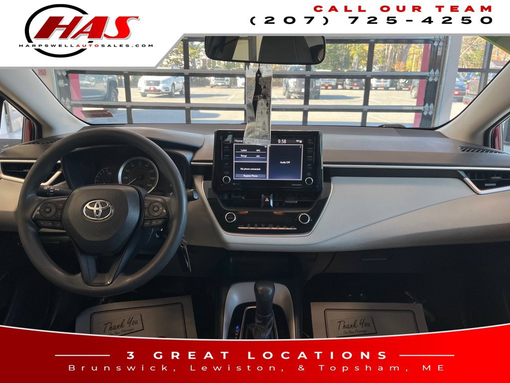 Used 2022 Toyota Corolla LE FWD image 15