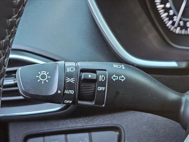 Used 2020 Hyundai Santa Fe Limited image 16