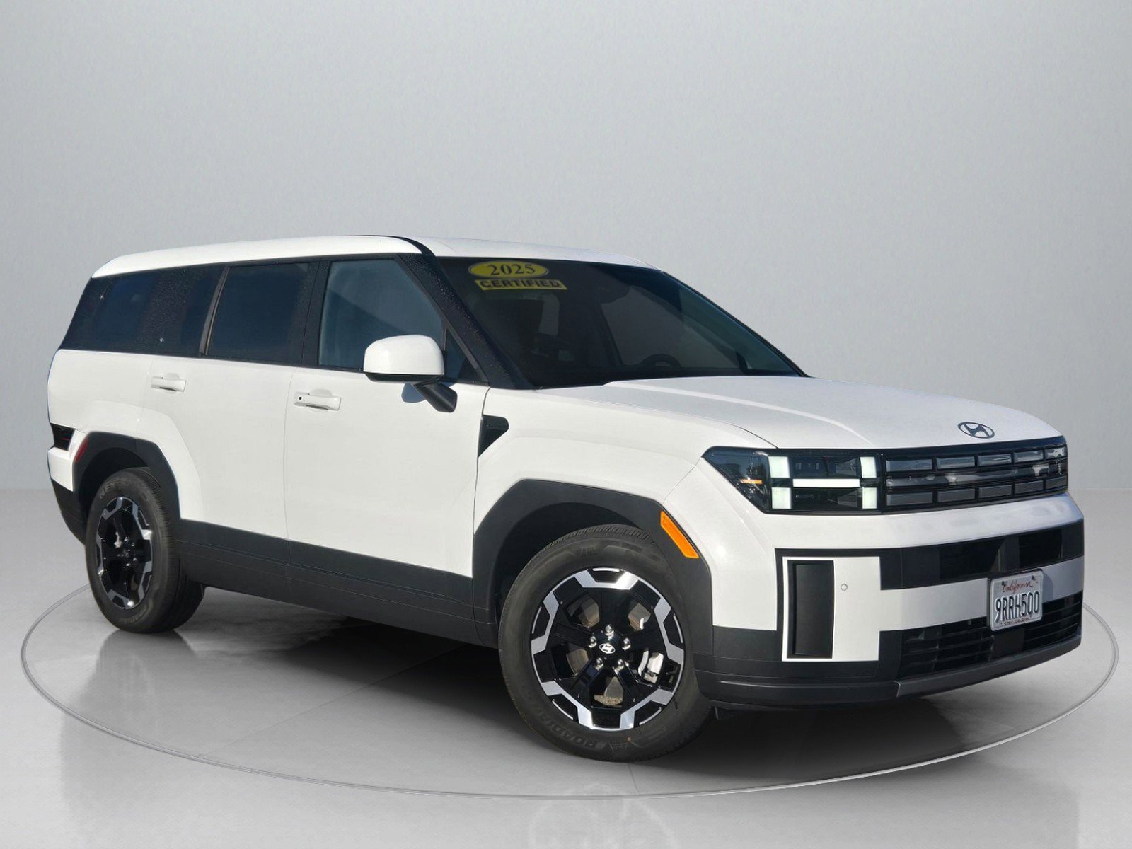 Certified 2025 Hyundai Santa Fe SE image 10