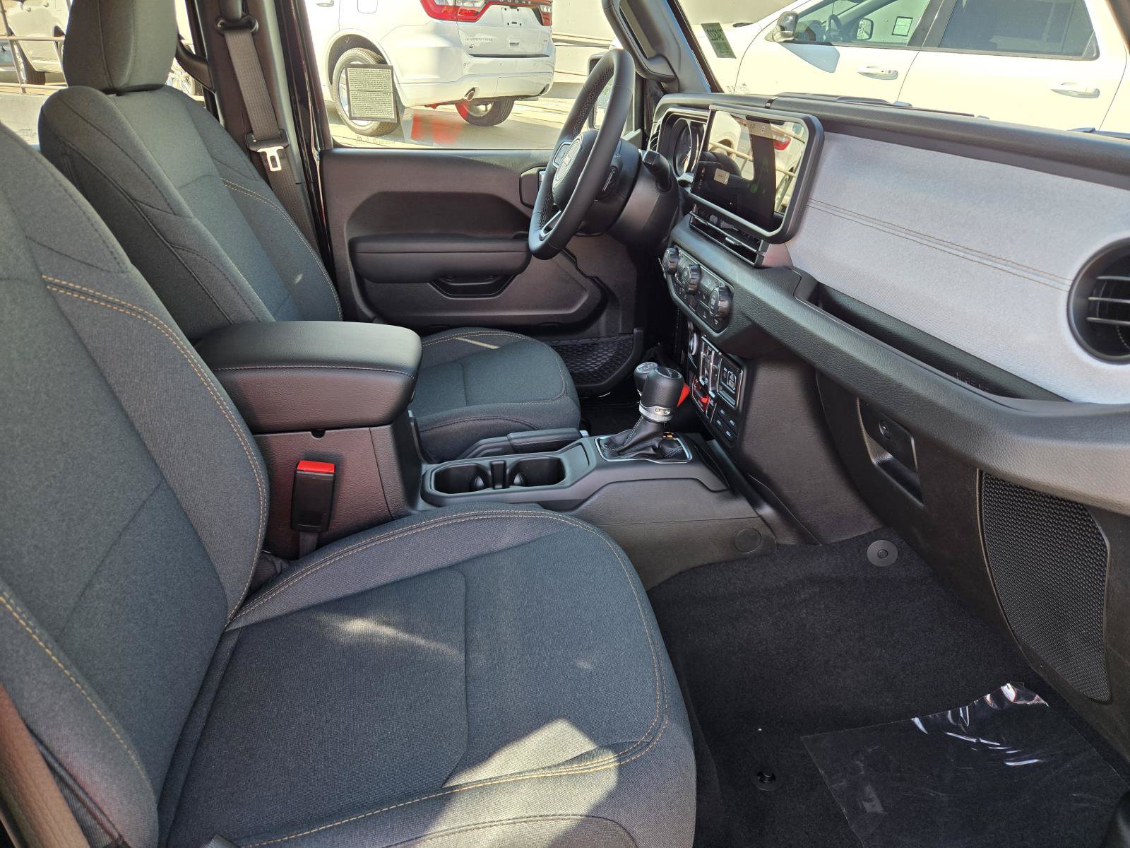 New 2026 Jeep Gladiator Sport AWD/4WD image 35