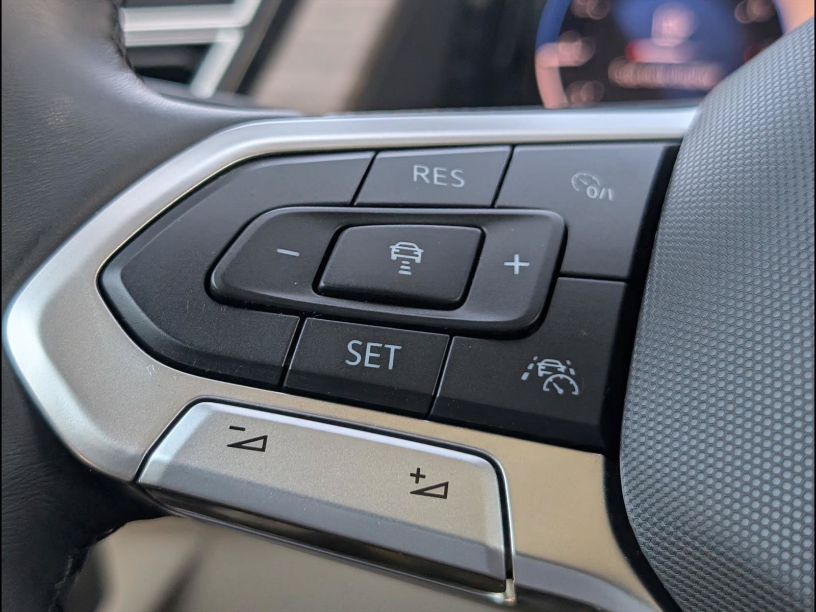 Used 2026 Volkswagen Atlas SEL Premium R-Line AWD/4WD image 19