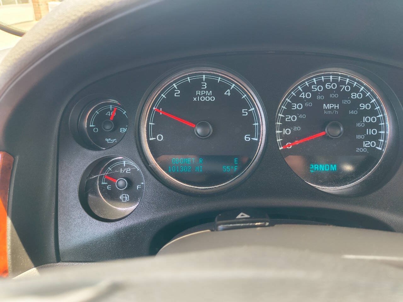 Used 2011 Chevrolet Avalanche LTZ AWD/4WD image 22