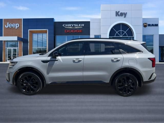 Used 2023 Kia Sorento SX AWD/4WD image 2