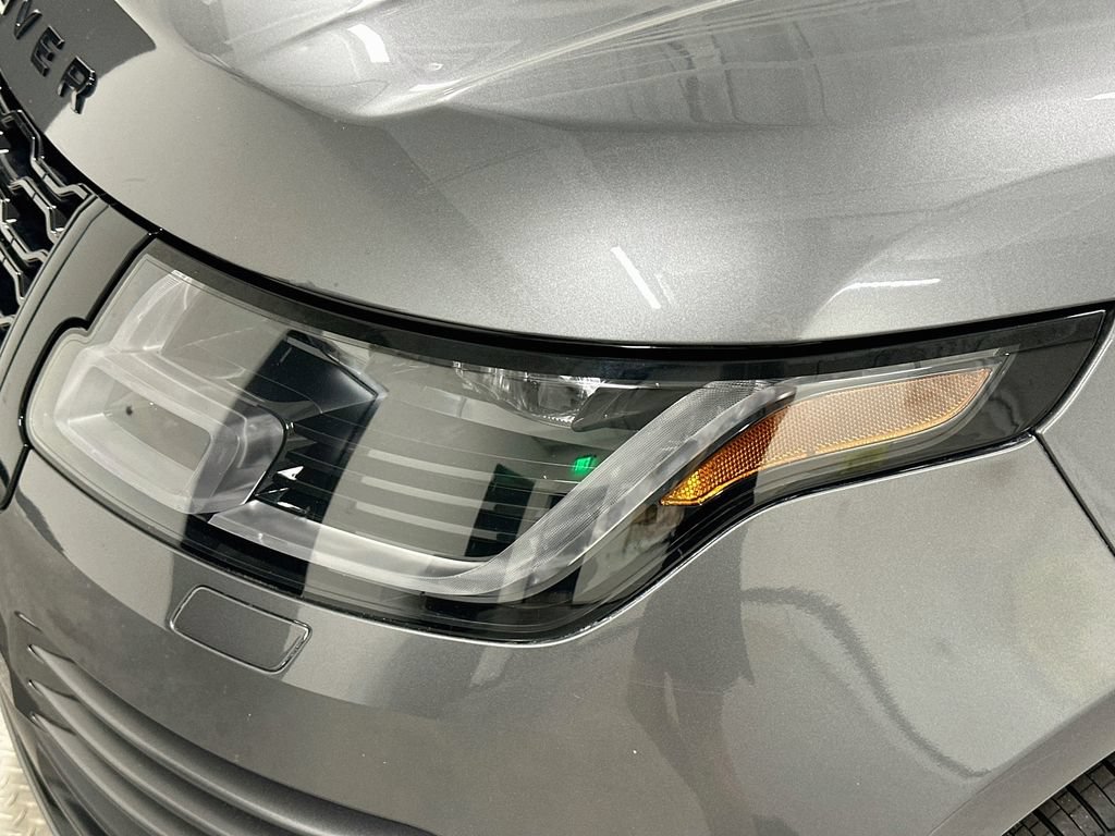 Used 2018 Land Rover Range Rover Supercharged AWD/4WD image 32