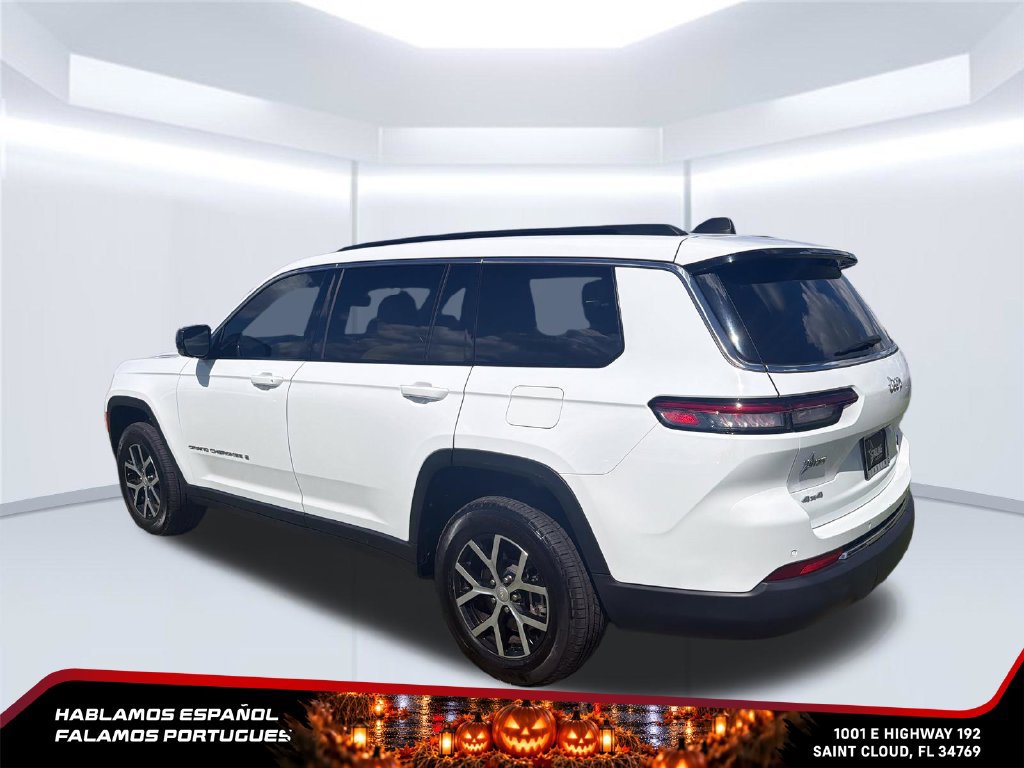 Used 2025 Jeep Grand Cherokee L Limited w/ Trailer Tow Package AWD/4WD image 3