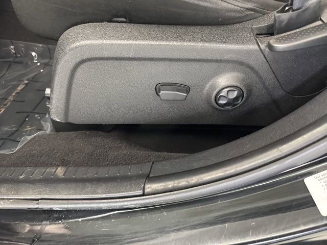 Used 2016 Dodge Journey SXT w/ Comfort/Convenience Group image 16