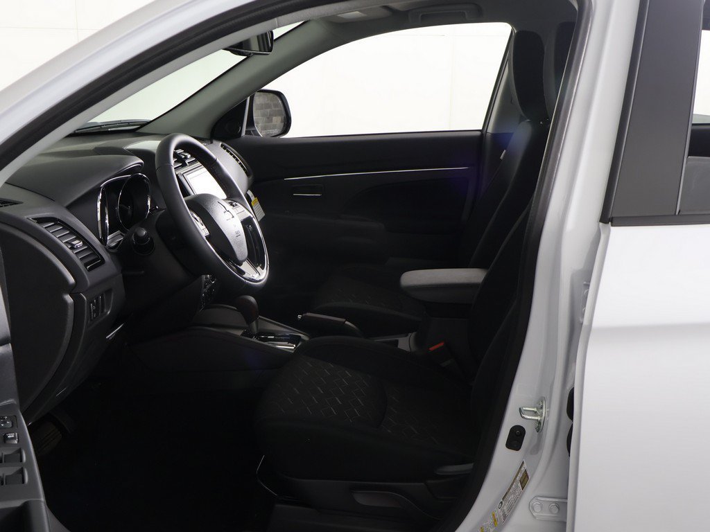 New 2026 Mitsubishi Outlander Sport LE AWD/4WD image 22