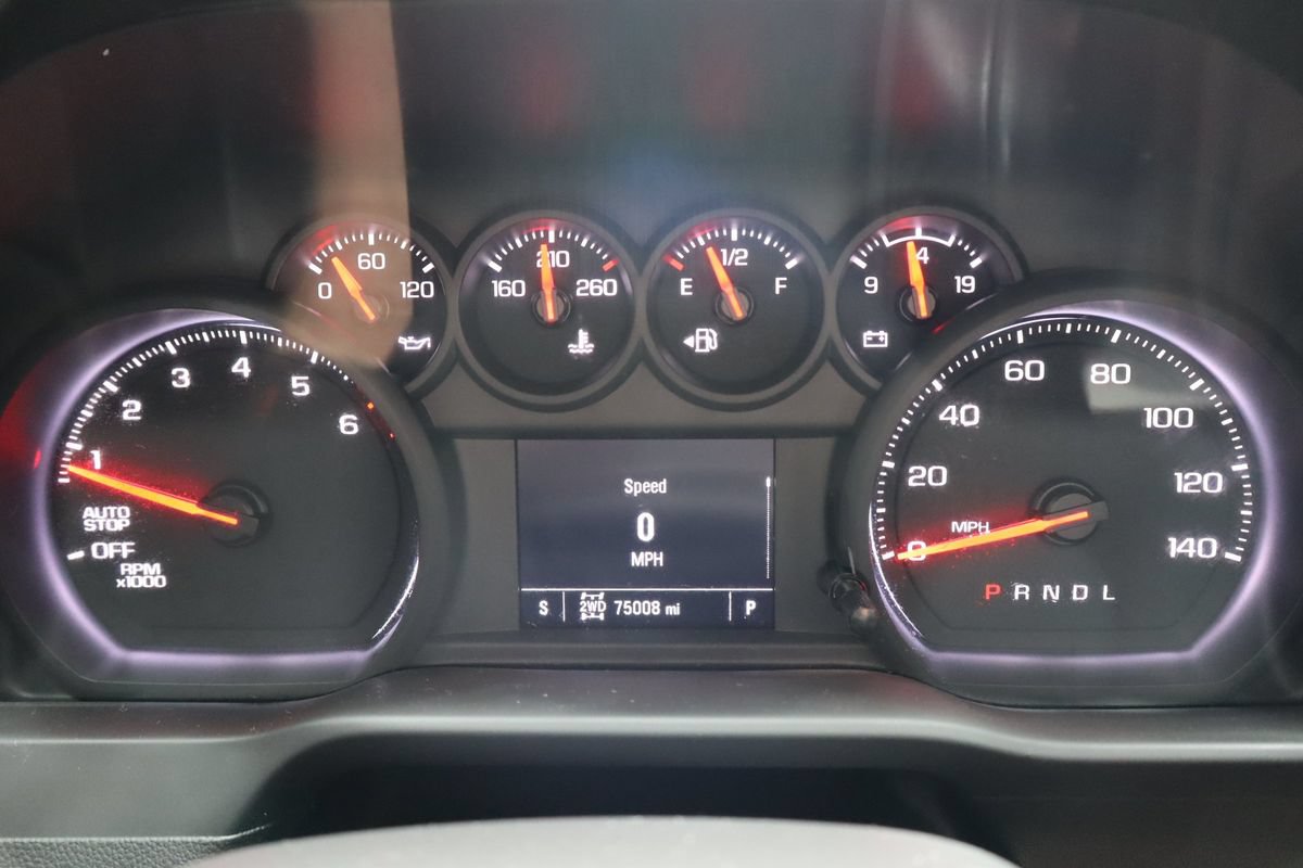 Used 2022 Chevrolet Silverado 1500 Custom AWD/4WD image 32
