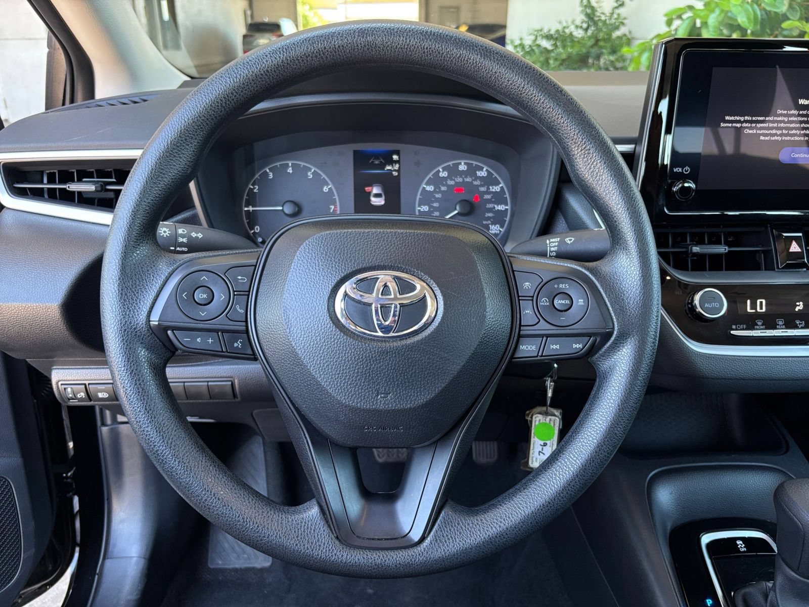 Used 2025 Toyota Corolla LE FWD image 47