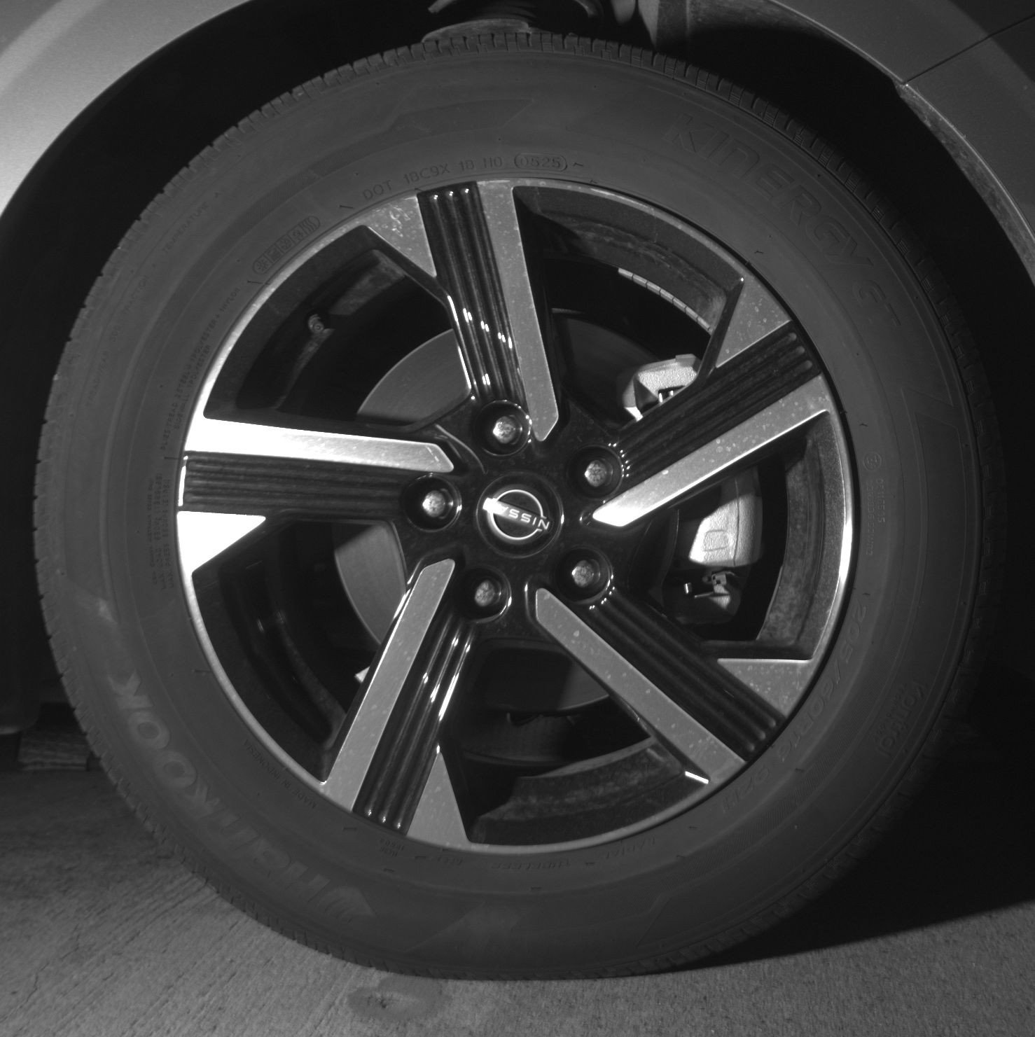 Used 2025 Nissan Sentra SV FWD image 13