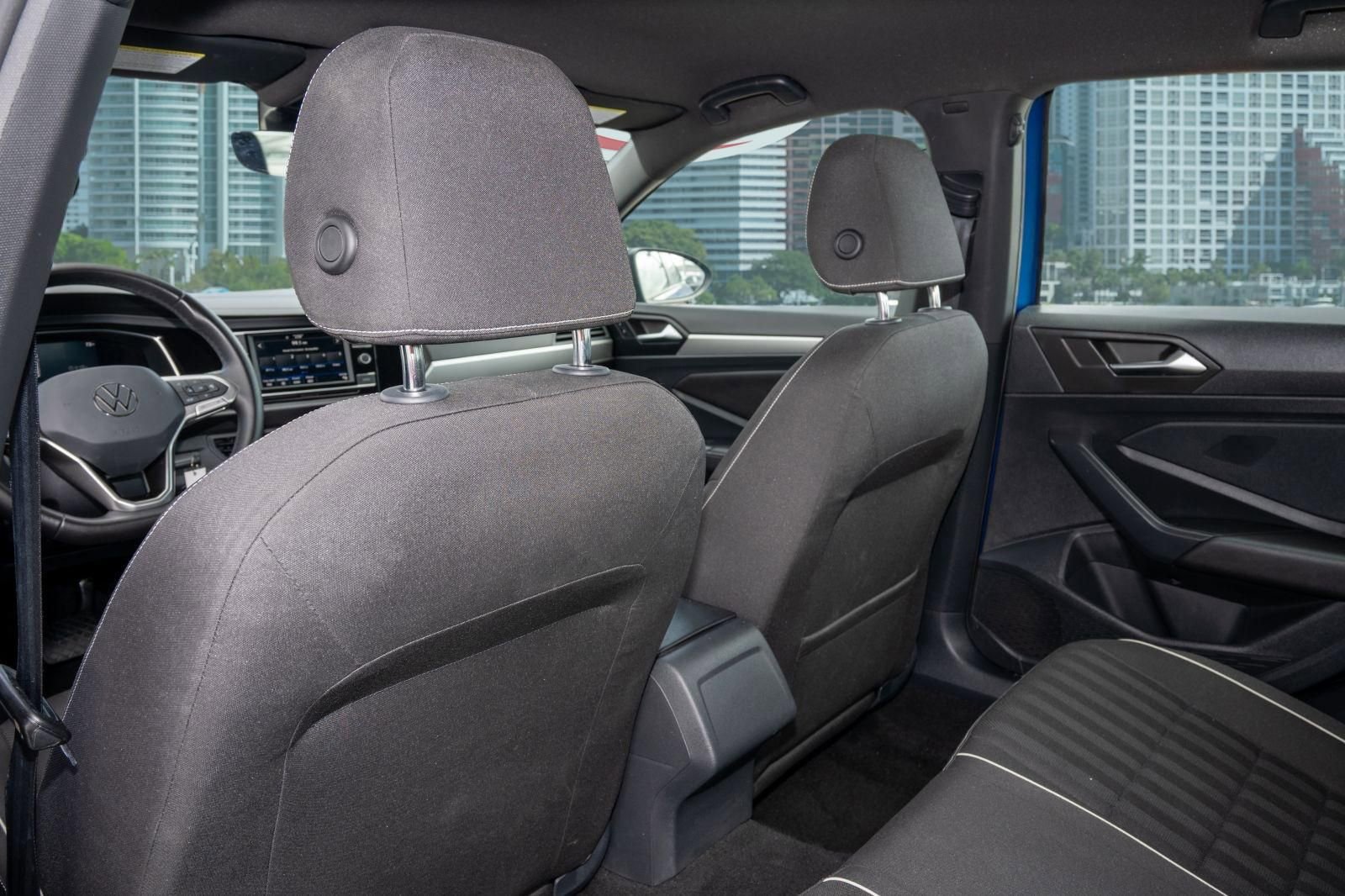 Used 2022 Volkswagen Jetta Sport image 19