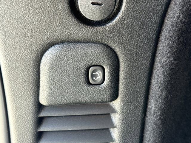 Used 2023 Dodge Durango SRT image 13