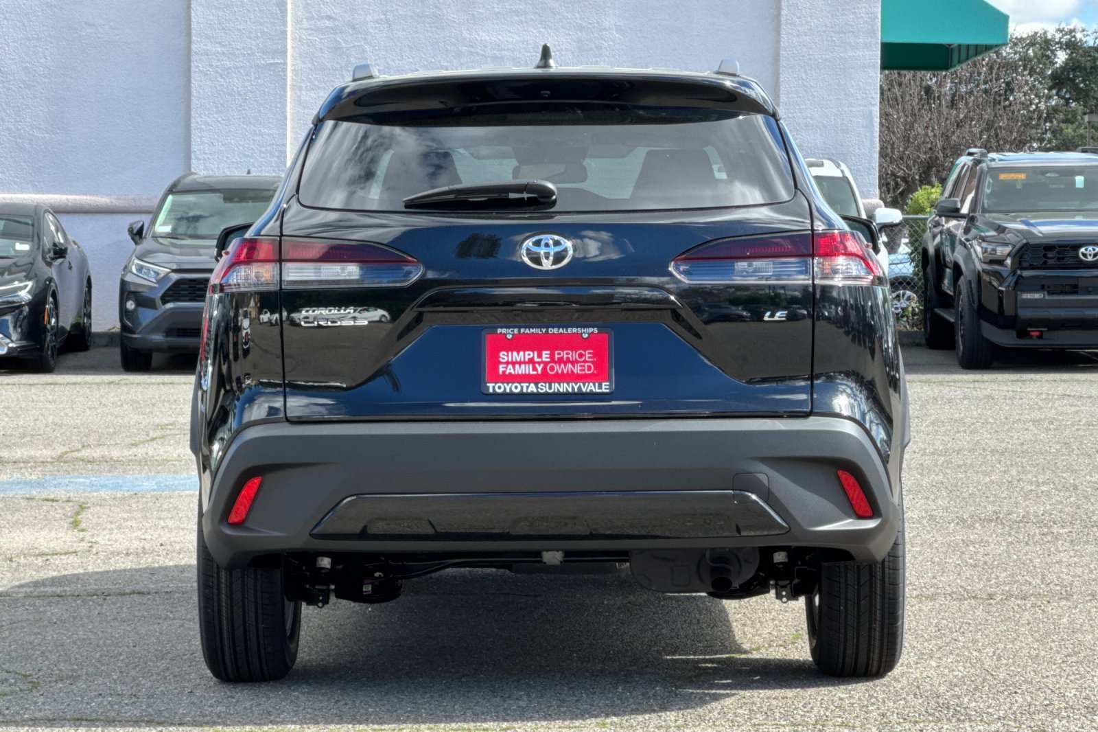 New 2026 Toyota Corolla Cross LE w/ Moonroof Package FWD image 8
