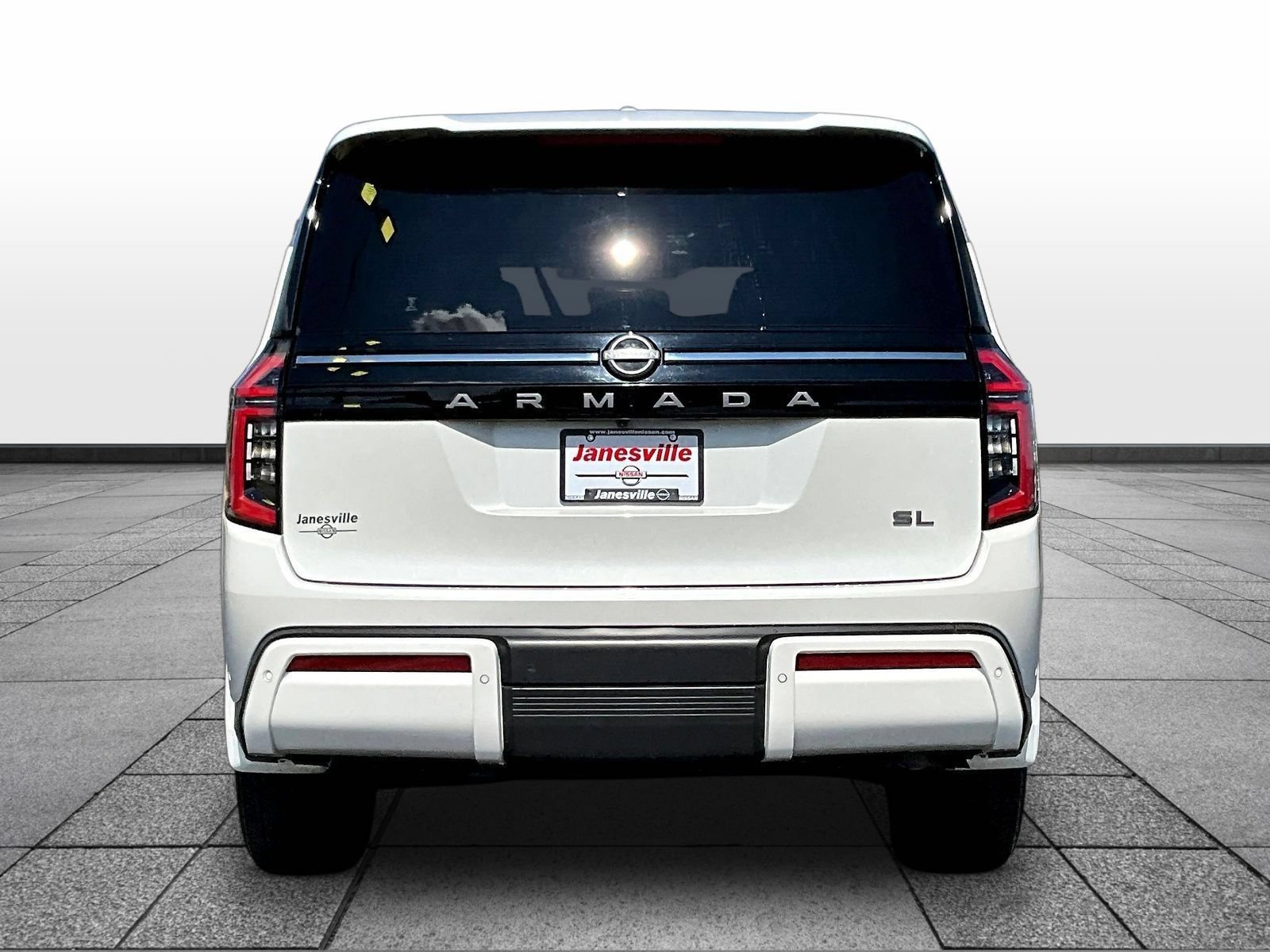 Certified 2025 Nissan Armada SL w/ Captain's Chari Seat Package AWD/4WD image 6