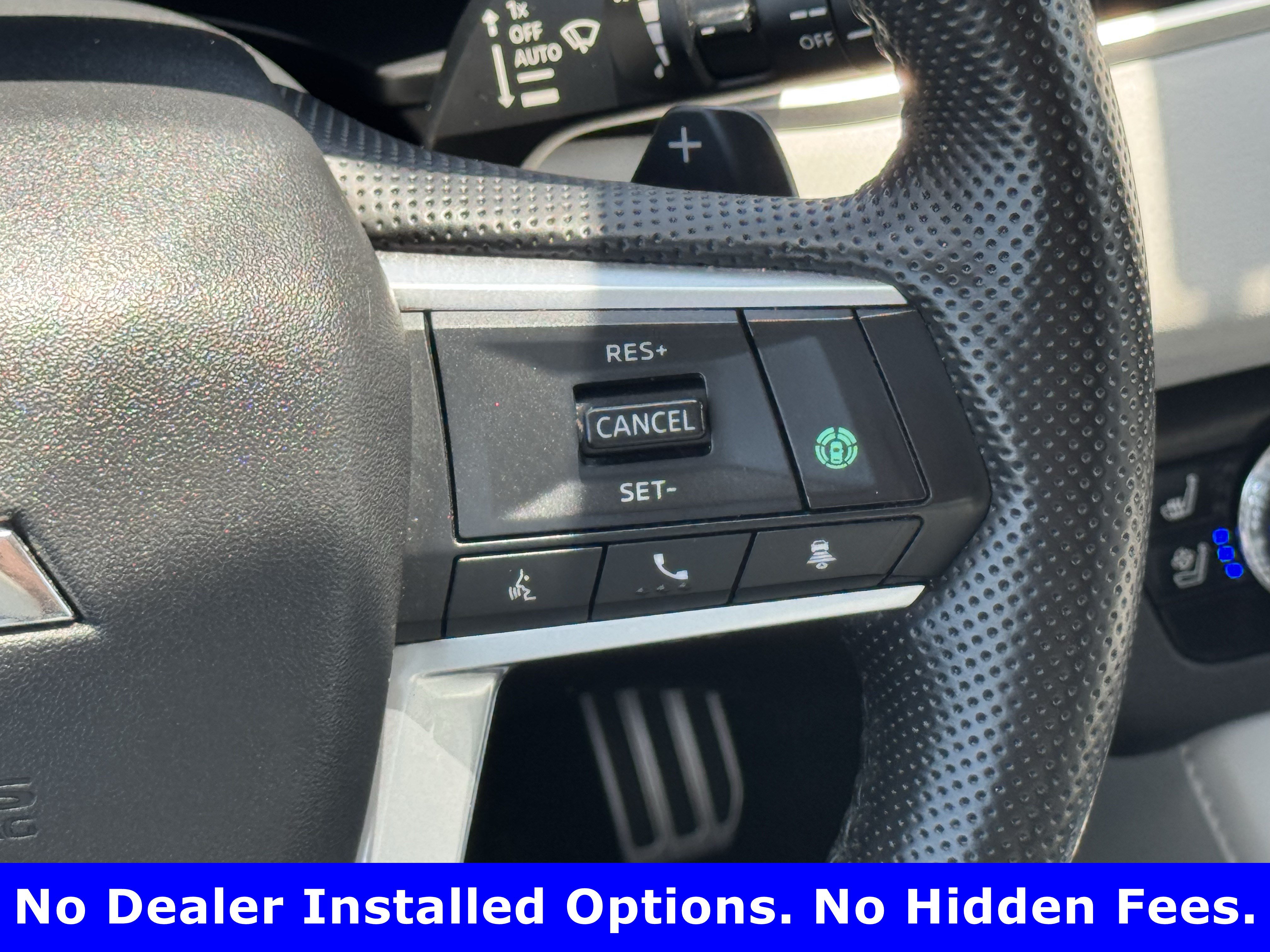 Used 2025 Mitsubishi Outlander SEL AWD/4WD image 14