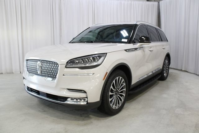 Used 2020 Lincoln Aviator Reserve w/ Elements Package Plus AWD/4WD image 36