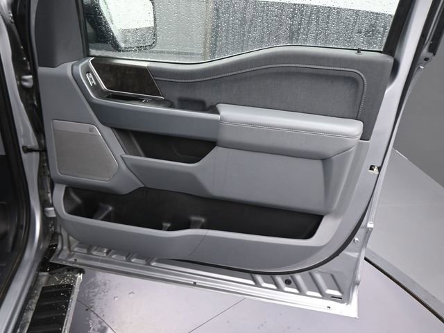 Used 2022 Ford F150 Lariat image 13