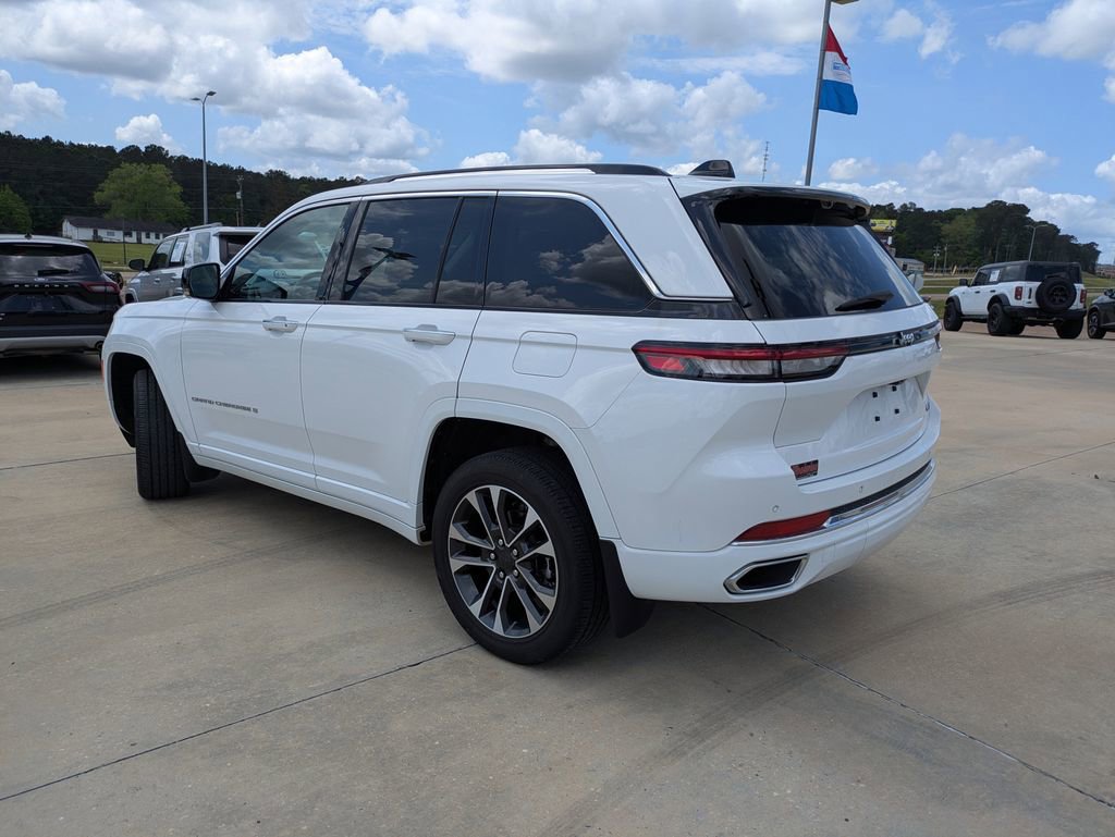 Used 2023 Jeep Grand Cherokee Overland w/ Adv Protech Group III RWD image 6