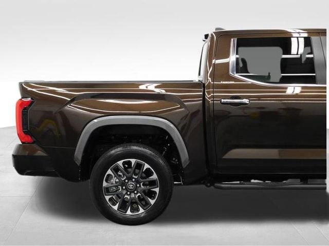 Used 2025 Toyota Tundra Limited image 13