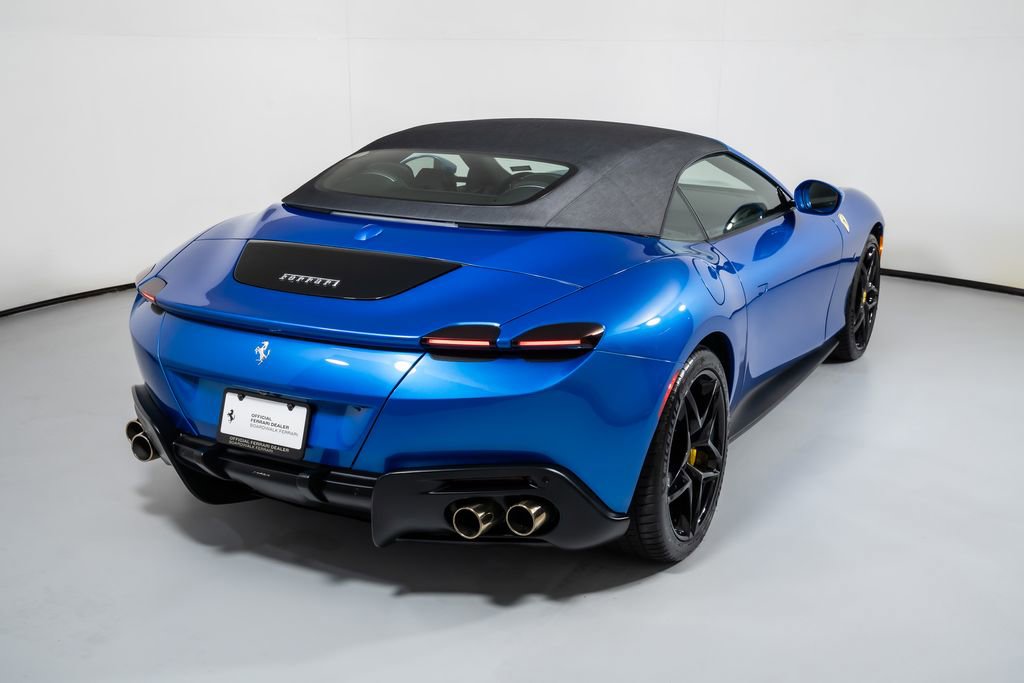 Used 2025 Ferrari Roma Spider RWD image 19