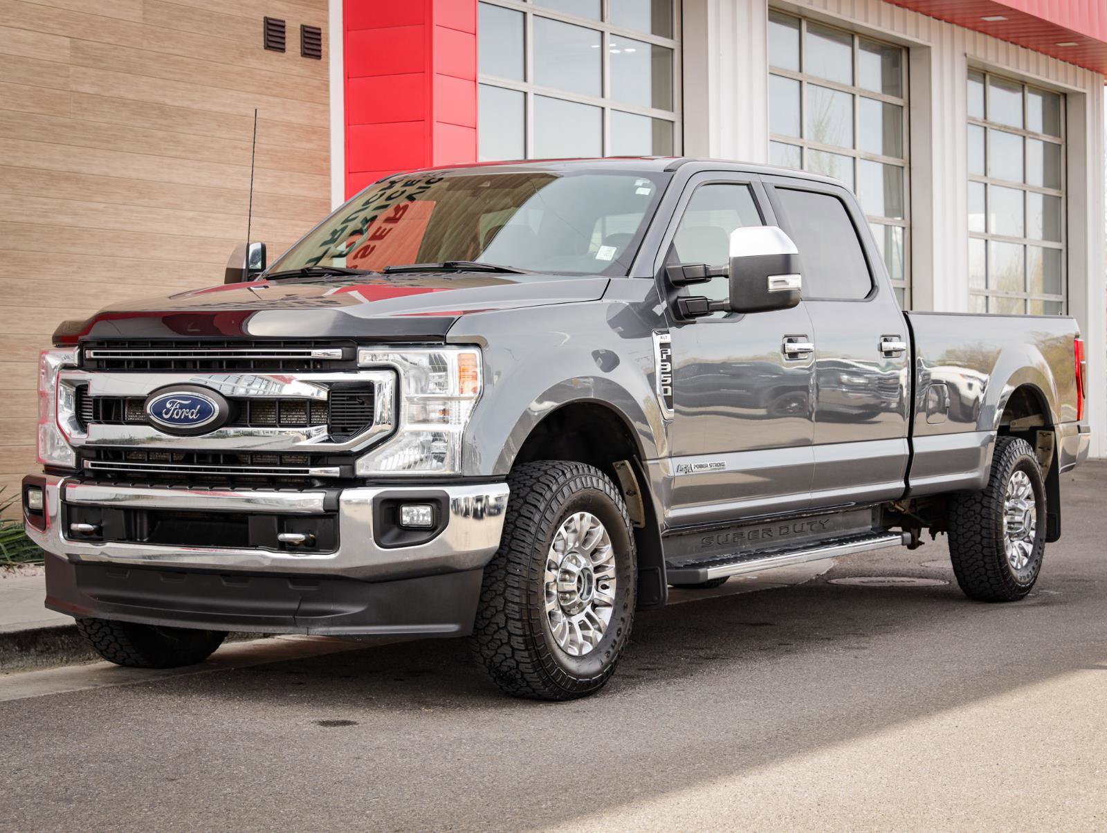 Used 2022 Ford F350 XLT w/ XLT Premium Package image 8