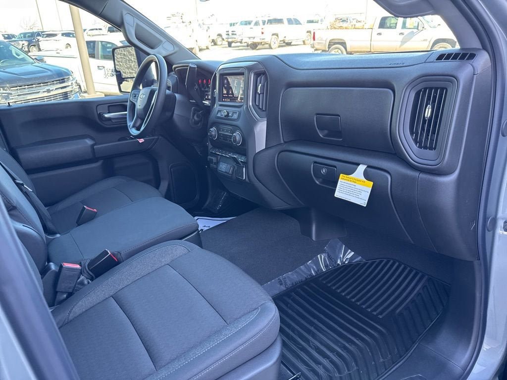New 2026 Chevrolet Silverado 2500 Custom w/ Custom Value Package image 39