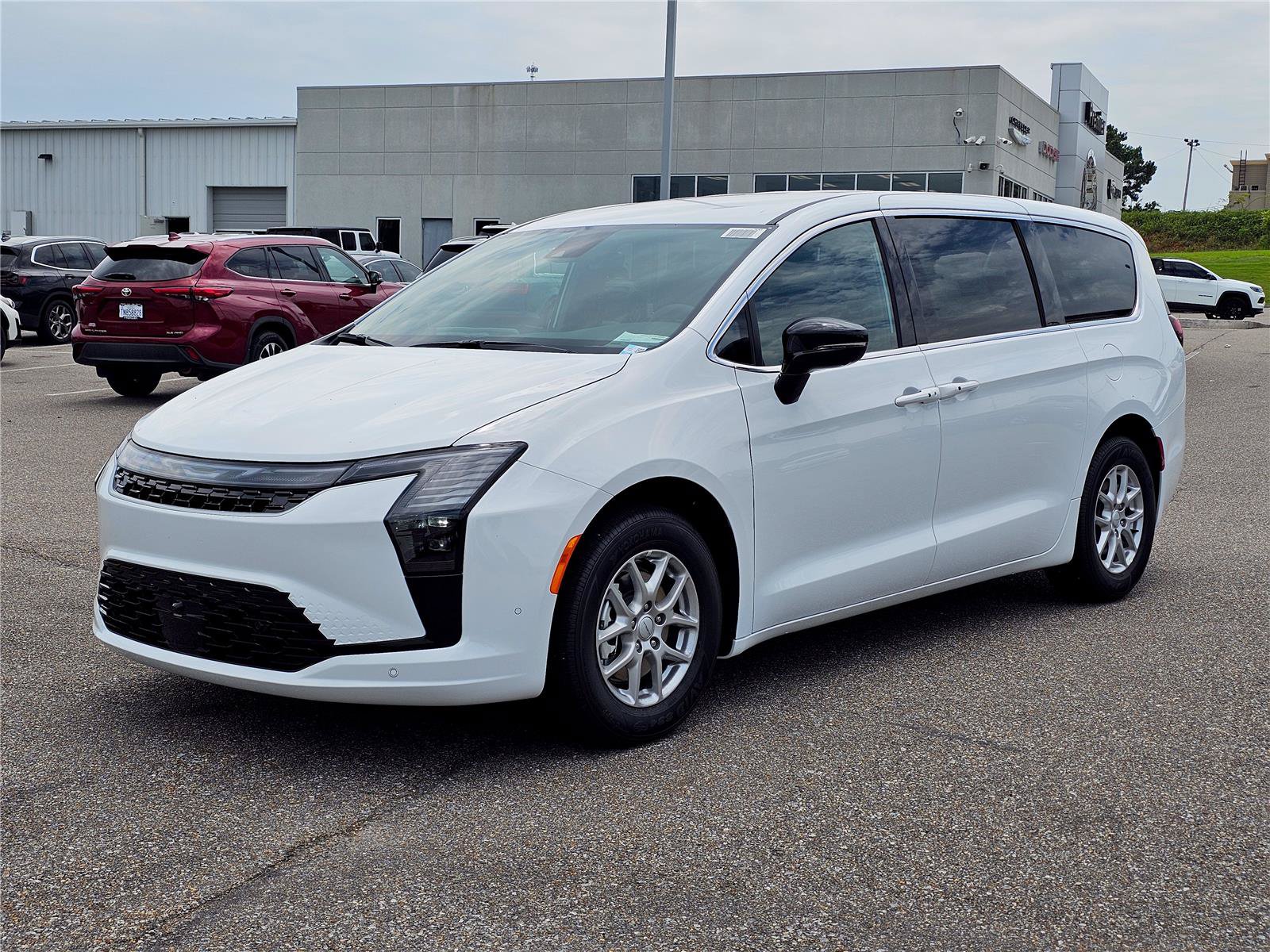 New 2027 Chrysler Pacifica Select