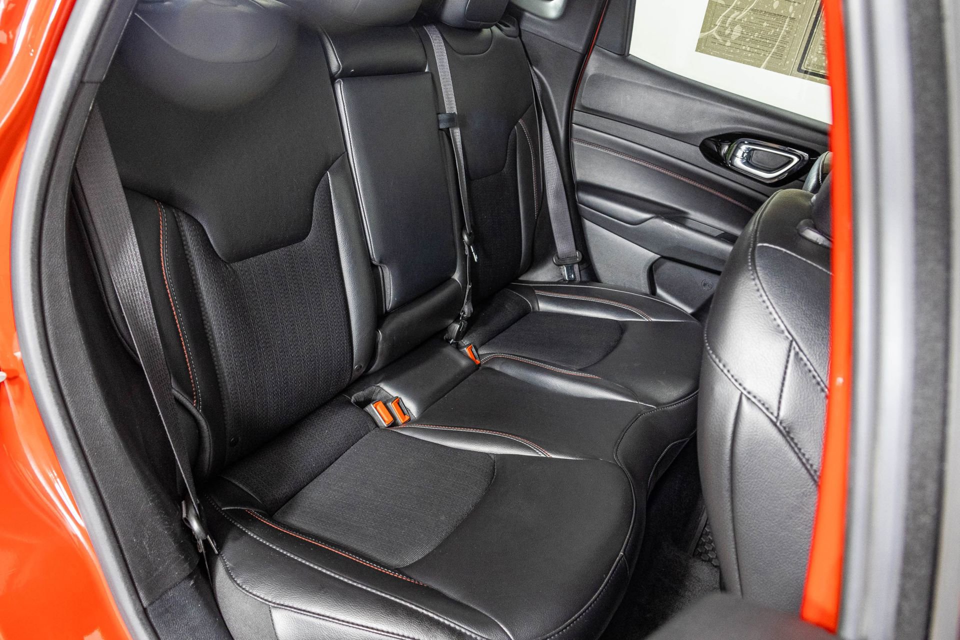 Used 2023 Jeep Compass Trailhawk image 39