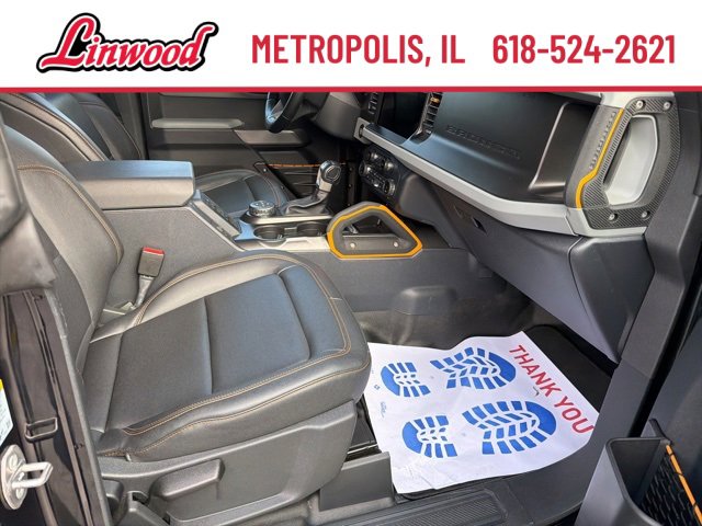 Used 2022 Ford Bronco Badlands image 7