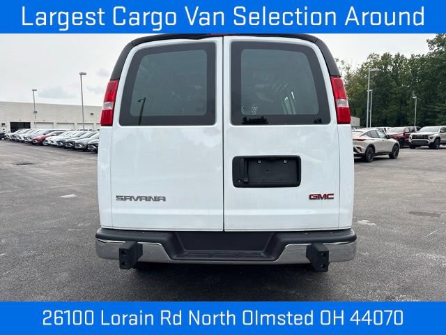 Used 2025 GMC Savana 2500 w/ Driver Convenience Package RWD image 4
