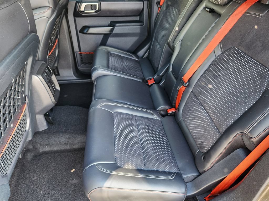 Certified 2025 Ford Bronco Raptor w/ Interior Carbon Fiber Pack AWD/4WD image 20