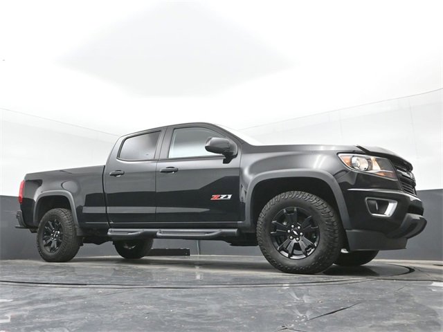 Used 2018 Chevrolet Colorado Z71 w/ Z71 Midnight Edition image 38