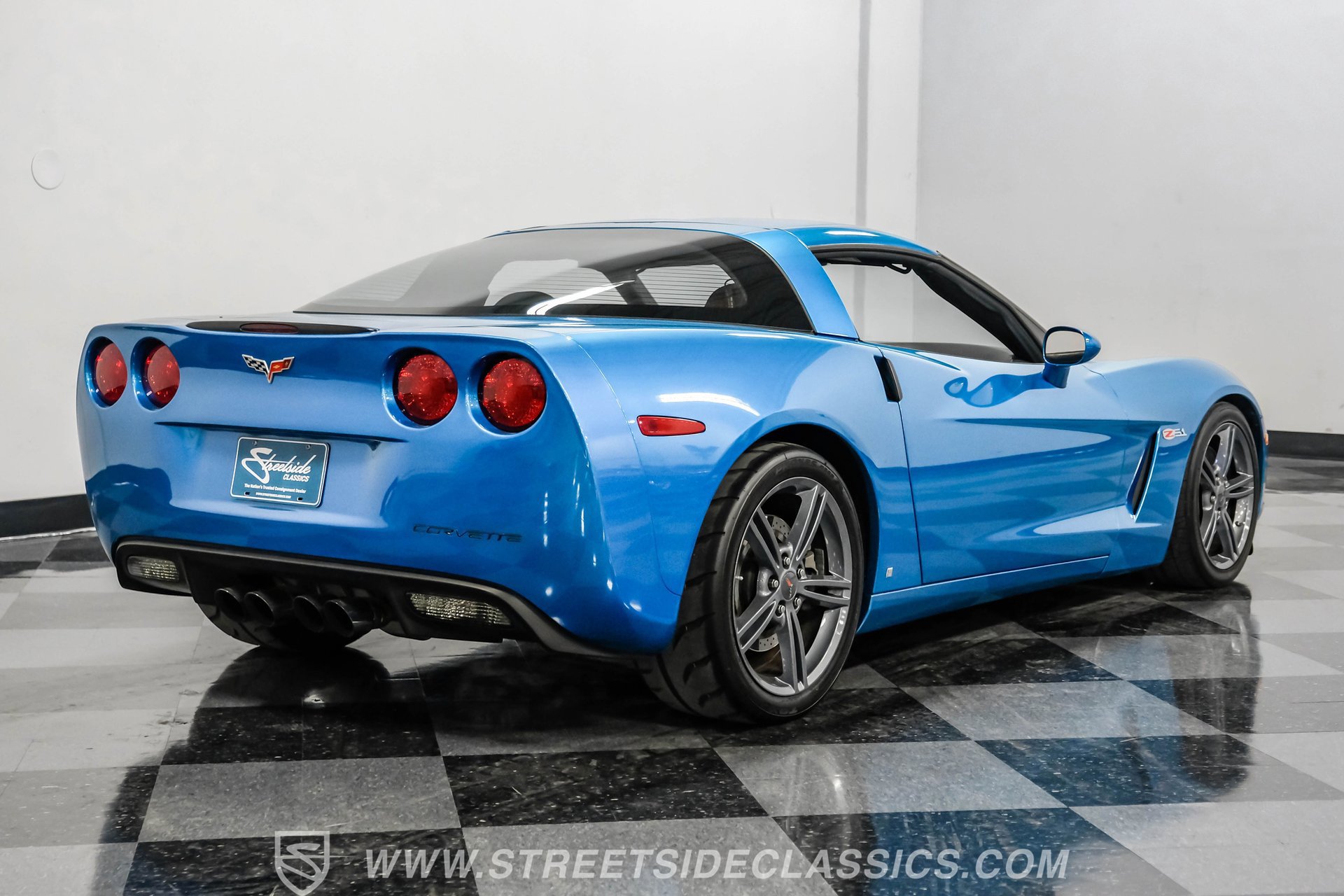 Used 2008 Chevrolet Corvette Coupe w/ Z51 Performance Package image 24