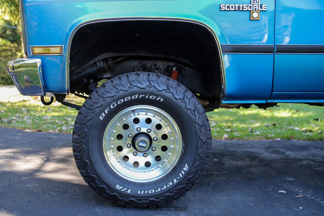 Used 1987 Chevrolet C/K Truck 2500 image 37